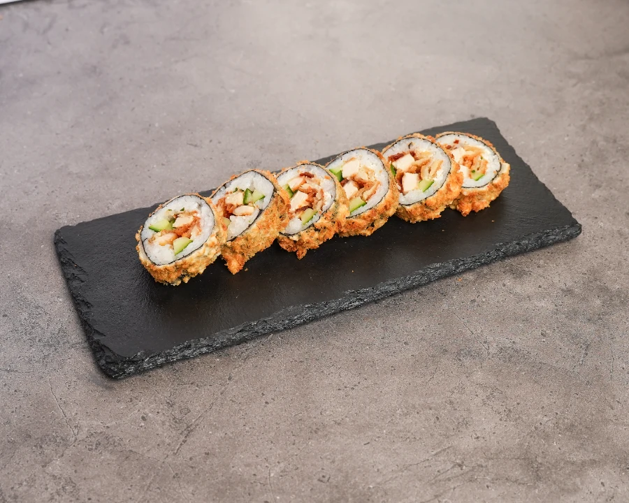Crispy Chicken Golden Roll