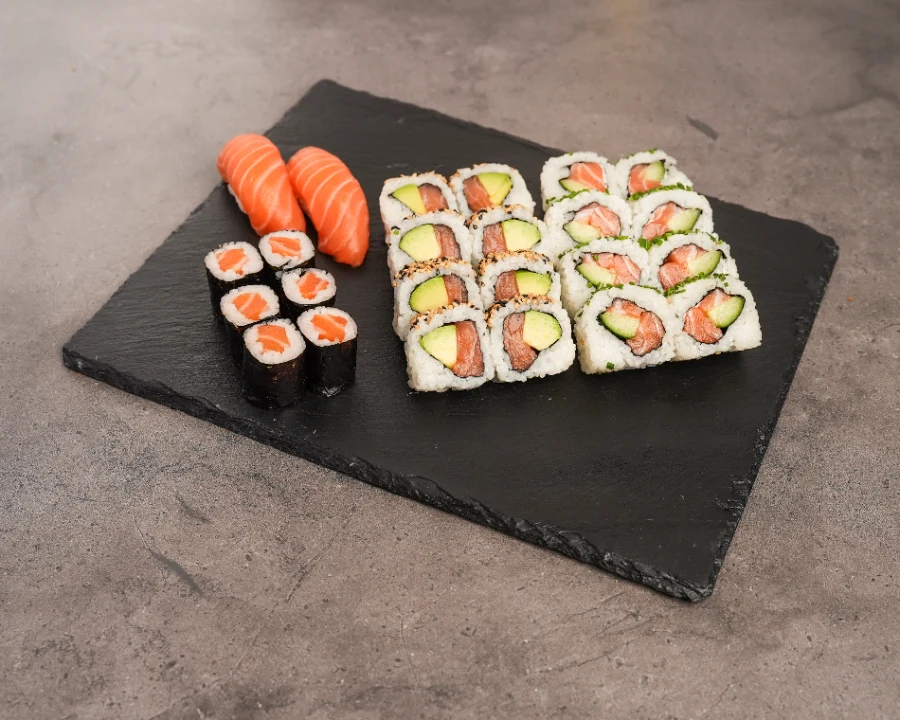 Lachs Menü (24 Stück)
