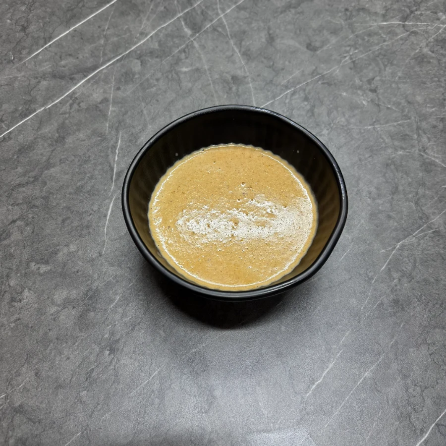 Große Erdnusssauce