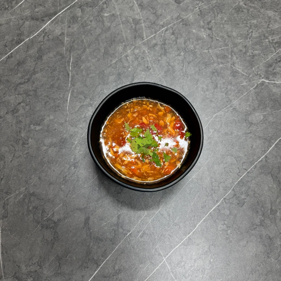 Sauer-Scharf-Suppe