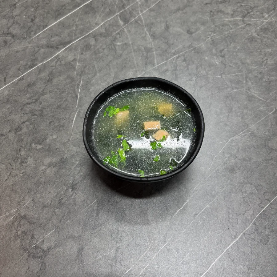 Miso-Lachs-Suppe
